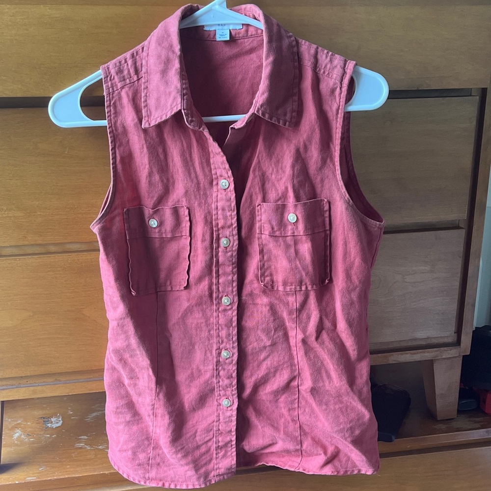 Vintage Gap Red Linen Sleeveless Shirt